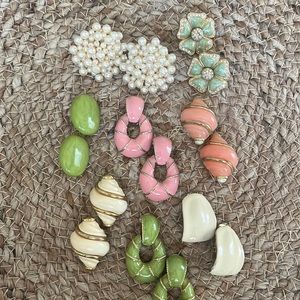 Vintage collection 2 (Green, cream, pink) Costume jewelry from the 50’s and 60’s